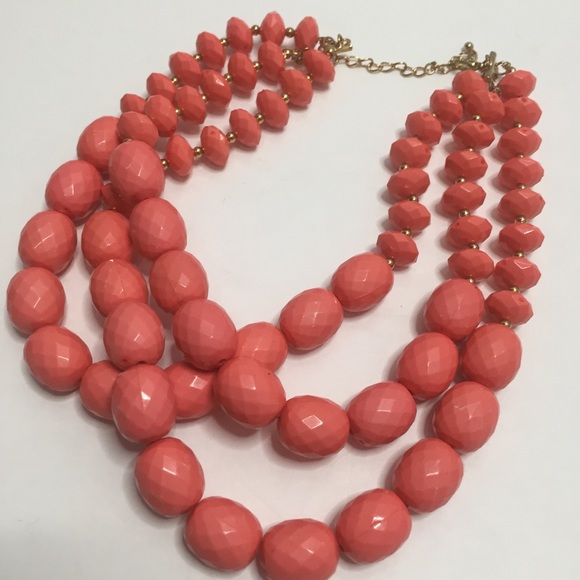 Beaded Necklace Set - Picture 2 of 6